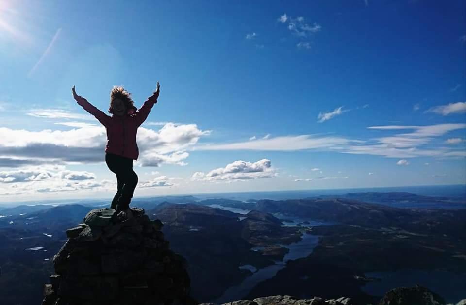 Terrak Gjestegard Buitenkant foto